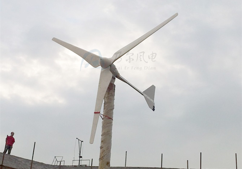 什么样的风力发电机切合防雷要求？？？