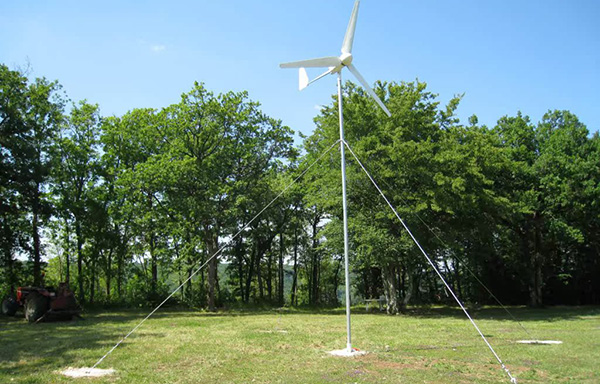 小型风力发电机几多钱一台？？？？？？？